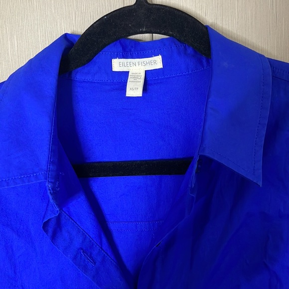 Eileen fisher button down xs blue blouse - Picture 3 of 3